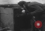 Immagine di Le truppe tedesche entrano nella città ricatturata WW2 Germania, 1944, secondo 22 filmato di repertorio 65675080056