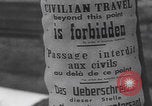Immagine di Le truppe tedesche entrano nella città ricatturata WW2 Germania, 1944, secondo 41 filmato di repertorio 65675080056