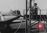 Immagine di Aeroporto Oberwiesenfeld Monaco Monaco di Baviera Germania, 1923, secondo 57 filmato di repertorio 65675080071