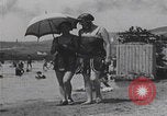 Standbild Badegäste am Plattensee Plattensee Ungarn, 1923, aus Sekunde 46 historischem Filmmaterial Videoclip 65675080073