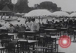 Standbild Badegäste am Plattensee Plattensee Ungarn, 1923, aus Sekunde 49 historischem Filmmaterial Videoclip 65675080073