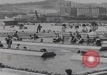 Standbild Badegäste am Plattensee Plattensee Ungarn, 1923, aus Sekunde 62 historischem Filmmaterial Videoclip 65675080073