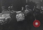 Standbild Istvan Horthy Beerdigung Budapest Budapest Ungarn, 1942, aus Sekunde 62 historischem Filmmaterial Videoclip 65675080077
