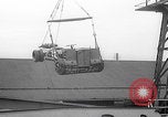 Standbild Laderampe für Matador-LKW-Chassis Vereinigtes Königreich, 1947, aus Sekunde 16 historischem Filmmaterial Videoclip 65675080088