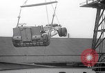 Standbild Laderampe für Matador-LKW-Chassis Vereinigtes Königreich, 1947, aus Sekunde 22 historischem Filmmaterial Videoclip 65675080088