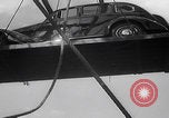 Standbild Britische Automobilexporte Vereinigtes Königreich, 1947, aus Sekunde 52 historischem Filmmaterial Videoclip 65675080090