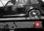 Standbild Britische Automobilexporte Vereinigtes Königreich, 1947, aus Sekunde 58 historischem Filmmaterial Videoclip 65675080090