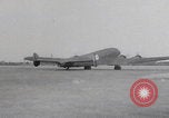 Immagine di Rifornimento aereo-aereo tedesco WW2 Germania, 1940, secondo 14 filmato di repertorio 65675080109