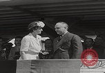 Standbild Einweihung des Flughafens General Andrews Dominikanische Republik, 1944, aus Sekunde 14 historischem Filmmaterial Videoclip 65675080123
