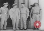 Image 81st soldats de la Division d'infanterie quittent Hawaï Honolulu Hawaii USA, 1944, de la seconde 4 séquences d'archives historiques vidéo 65675080154