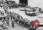 Image 81st soldats de la Division d'infanterie quittent Hawaï Honolulu Hawaii USA, 1944, de la seconde 35 séquences d'archives historiques vidéo 65675080154
