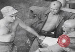 Image 81st soldats de la Division d'infanterie quittent Hawaï Honolulu Hawaii USA, 1944, de la seconde 56 séquences d'archives historiques vidéo 65675080154