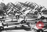 Image Les combattants attaquent l'île d'Angaur WW2 Îles Palaos d'Angaur, 1944, de la seconde 34 séquences d'archives historiques vidéo 65675080160