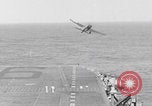 Image Les combattants attaquent l'île d'Angaur WW2 Îles Palaos d'Angaur, 1944, de la seconde 50 séquences d'archives historiques vidéo 65675080160