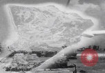 Image Des trous de bœuf japonais ont brûlé à Angaur Îles Palaos d'Angaur, 1944, de la seconde 5 séquences d'archives historiques vidéo 65675080162