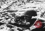 Image Des trous de bœuf japonais ont brûlé à Angaur Îles Palaos d'Angaur, 1944, de la seconde 21 séquences d'archives historiques vidéo 65675080162
