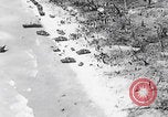 Image Des trous de bœuf japonais ont brûlé à Angaur Îles Palaos d'Angaur, 1944, de la seconde 60 séquences d'archives historiques vidéo 65675080162