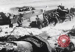 Image Bataille d'Angaur blessés WW2 Îles Palaos d'Angaur, 1944, de la seconde 23 séquences d'archives historiques vidéo 65675080163