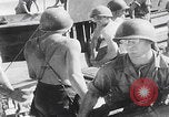 Image Bataille d'Angaur blessés WW2 Îles Palaos d'Angaur, 1944, de la seconde 29 séquences d'archives historiques vidéo 65675080163