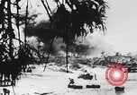Image Bataille d'Angaur blessés WW2 Îles Palaos d'Angaur, 1944, de la seconde 36 séquences d'archives historiques vidéo 65675080163