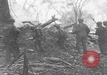 Image Des soldats explose des trous de renards japonais à Angaur WW2 Îles Palaos d'Angaur, 1944, de la seconde 49 séquences d'archives historiques vidéo 65675080164