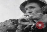 Image Épuisé bataille des soldats d'Angeur Îles Palaos d'Angaur, 1944, de la seconde 1 séquences d'archives historiques vidéo 65675080169
