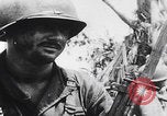 Image Épuisé bataille des soldats d'Angeur Îles Palaos d'Angaur, 1944, de la seconde 5 séquences d'archives historiques vidéo 65675080169