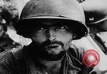 Image Épuisé bataille des soldats d'Angeur Îles Palaos d'Angaur, 1944, de la seconde 9 séquences d'archives historiques vidéo 65675080169