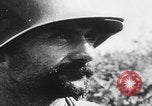 Image Épuisé bataille des soldats d'Angeur Îles Palaos d'Angaur, 1944, de la seconde 13 séquences d'archives historiques vidéo 65675080169