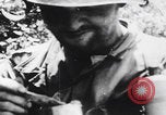 Image Épuisé bataille des soldats d'Angeur Îles Palaos d'Angaur, 1944, de la seconde 17 séquences d'archives historiques vidéo 65675080169