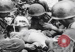 Image Épuisé bataille des soldats d'Angeur Îles Palaos d'Angaur, 1944, de la seconde 29 séquences d'archives historiques vidéo 65675080169