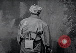 Standbild Frühe batteriebetriebene Bergbaugeräte United States USA, 1926, aus Sekunde 16 historischem Filmmaterial Videoclip 65675080174