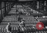 Immagine di Produzione di batterie al nichel-ferro Edison West Orange New Jersey USA, 1926, secondo 48 filmato di repertorio 65675080178