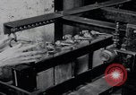 Immagine di Durata della batteria Edison United States USA, 1926, secondo 56 filmato di repertorio 65675080179
