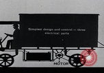 Standbild Oldtimer-Elektroautos New York City USA, 1926, aus Sekunde 22 historischem Filmmaterial Videoclip 65675080180
