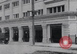 Standbild Oldtimer-Elektroautos New York City USA, 1926, aus Sekunde 57 historischem Filmmaterial Videoclip 65675080180