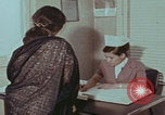 Immagine di Ospedale sanitario dell'Iran Iran, 1973, secondo 22 filmato di repertorio 65675080192