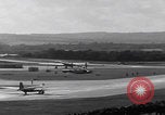Standbild Englischer elektrischer Canberra-Jet-Flug Vereinigtes Königreich, 1952, aus Sekunde 9 historischem Filmmaterial Videoclip 65675080217