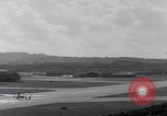 Standbild Englischer elektrischer Canberra-Jet-Flug Vereinigtes Königreich, 1952, aus Sekunde 13 historischem Filmmaterial Videoclip 65675080217
