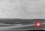 Standbild Englischer elektrischer Canberra-Jet-Flug Vereinigtes Königreich, 1952, aus Sekunde 18 historischem Filmmaterial Videoclip 65675080217