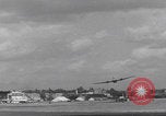Standbild Englischer elektrischer Canberra-Jet-Flug Vereinigtes Königreich, 1952, aus Sekunde 44 historischem Filmmaterial Videoclip 65675080217