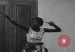 Immagine di I soldati della crisi congolese arrestano i civili Congo, 1960, secondo 11 filmato di repertorio 65675080229