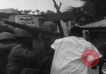 Immagine di I soldati della crisi congolese arrestano i civili Congo, 1960, secondo 19 filmato di repertorio 65675080229