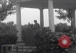 Immagine di Prima graduazione WAAC Des Moines Iowa USA, 1942, secondo 18 filmato di repertorio 65675080233