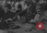 Immagine di I ragazzi di Hitler assemblano le candele Germania, 1940, secondo 35 filmato di repertorio 65675080265