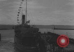 Standbild Freigelassene deutsche Kriegsgefangene kehren nach Hause zurück Deutschland, 1942, aus Sekunde 6 historischem Filmmaterial Videoclip 65675080266