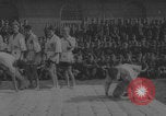 Standbild Demonstration deutscher Judokas Dresden Deutschland, 1942, aus Sekunde 7 historischem Filmmaterial Videoclip 65675080267