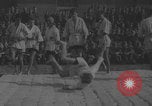 Standbild Demonstration deutscher Judokas Dresden Deutschland, 1942, aus Sekunde 10 historischem Filmmaterial Videoclip 65675080267