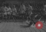 Standbild Demonstration deutscher Judokas Dresden Deutschland, 1942, aus Sekunde 11 historischem Filmmaterial Videoclip 65675080267