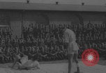 Standbild Demonstration deutscher Judokas Dresden Deutschland, 1942, aus Sekunde 31 historischem Filmmaterial Videoclip 65675080267